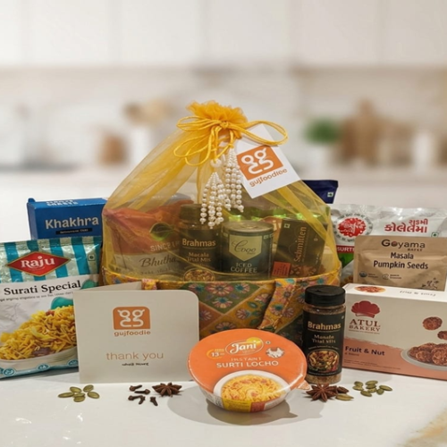 PATOLA PREMIUM HAMPER – Wedding Gift hamper